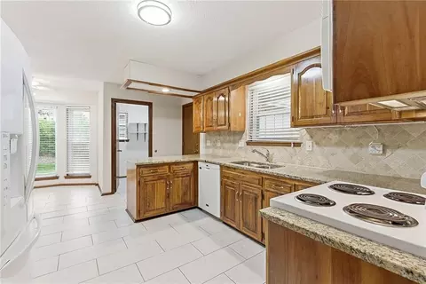 Kitchen - 7829 Caenen St, Lenexa, KS 66216 photo 2 of 3
