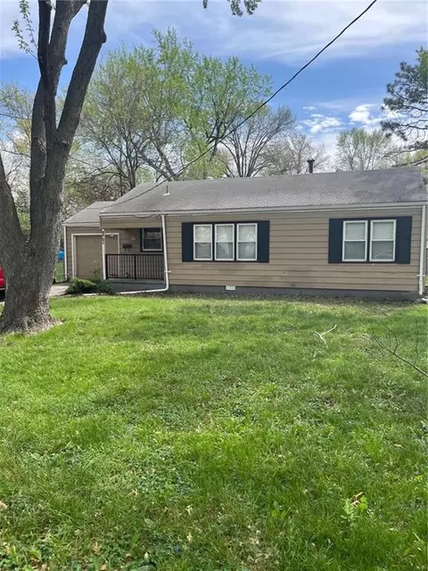 6701 W 79th St, Overland Park, KS 66204