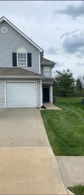 8151 N Lawn Ave, Kansas City, MO 64119