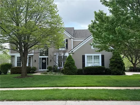 3541 W 143rd Ter, Overland Park, KS 66224