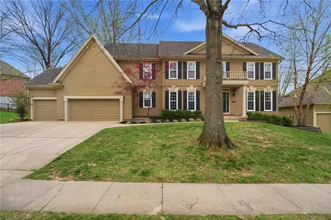 5303 NW 60th Ter, Kansas City, MO 64151