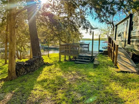 133 W Sugar Lake Dr, Mound City, KS 66056