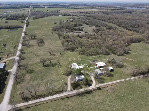 3277 4300 Rd, Independence, KS 67301