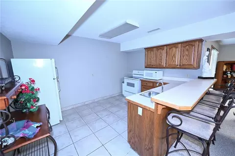 Kitchen - 304 Reavley Dr, Lamar, MO 64759 photo 2 of 3