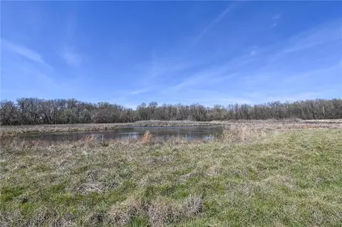 View/Area - 304 Reavley Dr, Lamar, MO 64759 photo 14 of 16
