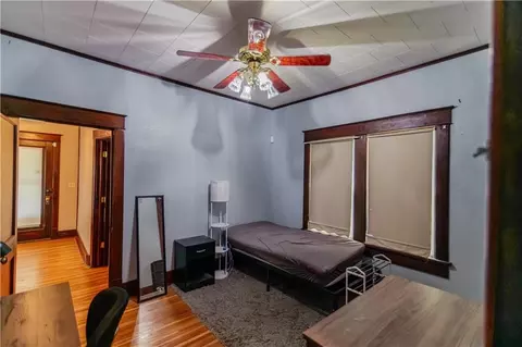 Bedroom - 905 Parallel St, Atchison, KS 66002 photo 8 of 8