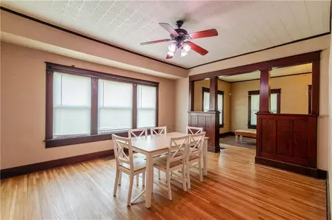 Dining - 905 Parallel St, Atchison, KS 66002 photo 1 of 5