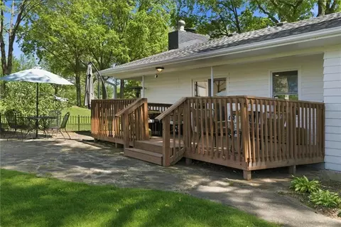 Exterior - 4402 S Phelps Rd, Independence, MO 64055 photo 6 of 13