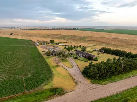 W Road, Hoxie, KS 67740