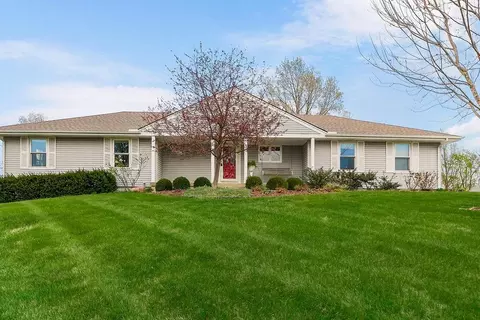 18604 152nd St, Basehor, KS 66007