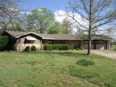 400 S Washington St, Columbus, KS 66725