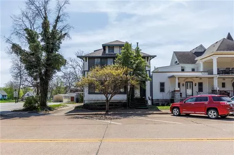 1624 Broadway Ave, Parsons, KS 67357