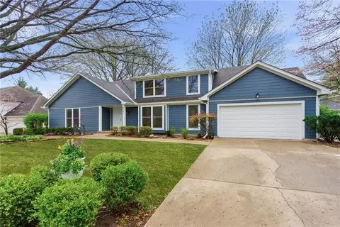 2121 W 120th St, Leawood, KS 66209