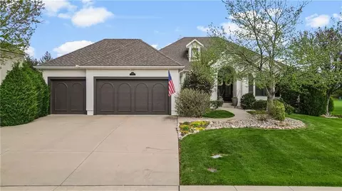 16305 Stearns St, Overland Park, KS 66221