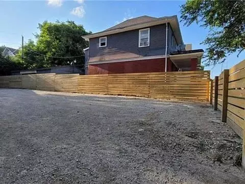 4326 Troost Ave, Kansas City, MO 64110