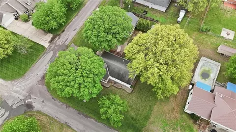View/Area - 444 E Ash St, Drexel, MO 64742 photo 3 of 3