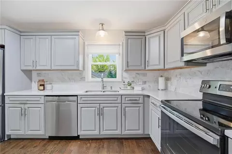 Kitchen - 444 E Ash St, Drexel, MO 64742 photo 4 of 4