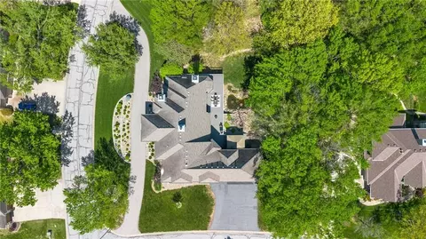 View/Area - 1025 NE Moss Point Rd, Lees Summit, MO 64064 photo 6 of 7