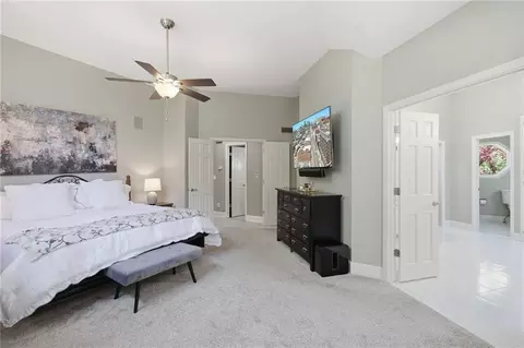 Bedroom - 1025 NE Moss Point Rd, Lees Summit, MO 64064 photo 3 of 9