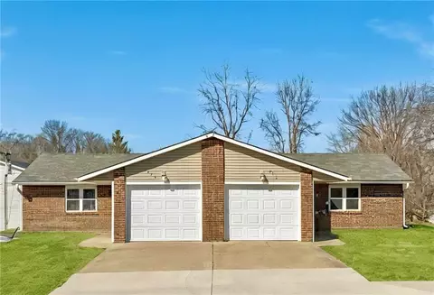 627 W Torrance St, Maryville, MO 64468