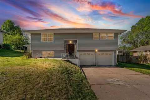 11007 Georgia Ave, Kansas City, KS 66109