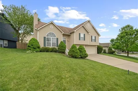 8567 N Ava Ave, Kansas City, MO 64154