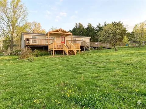 19694 County Road 258, Wheatland, MO 65779