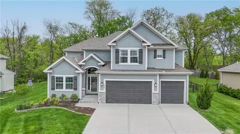 1500 NW 59th St, Kansas City, MO 64118