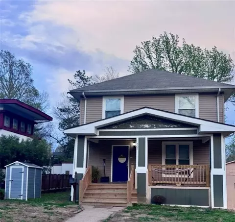 707 S Park Ave, Independence, MO 64052