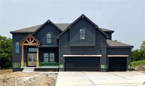 8218 NW 90th Ter, Kansas City, MO 64153