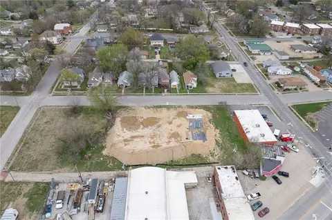 2012-2022 Jones St, Saint Joseph, MO 64501