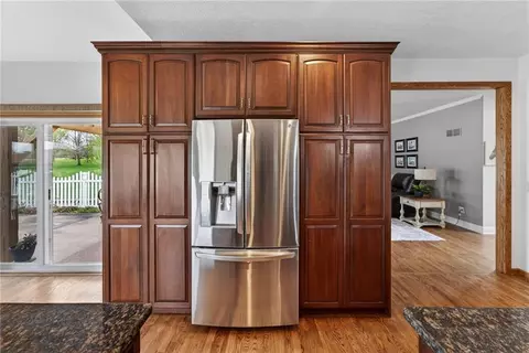 Kitchen - 905 Florence Ave, Raymore, MO 64083 photo 4 of 8