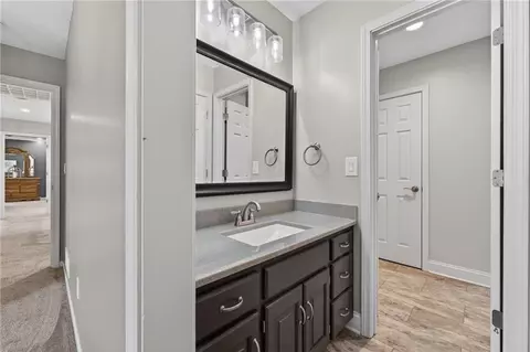 Entry Way - 905 Florence Ave, Raymore, MO 64083 photo 2 of 4