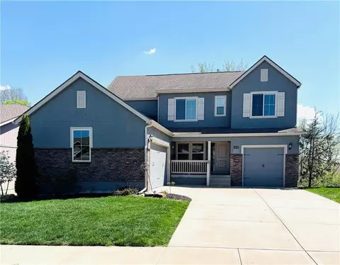 8115 NE 80th Ter, Kansas City, MO 64158
