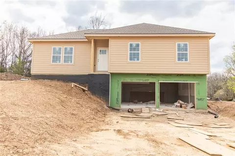 1006 Deer Run, Warrensburg, MO 64093