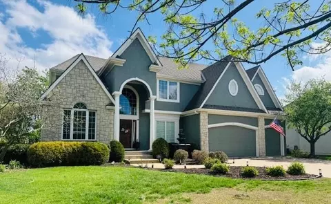 5013 W 150th St, Leawood, KS 66224