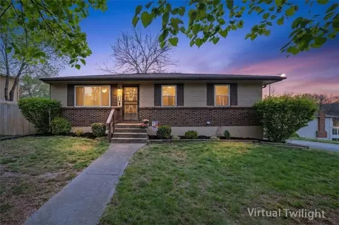 6437 N Mercier St, Kansas City, MO 64118