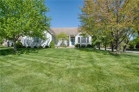 12227 Sagamore Rd, Leawood, KS 66209