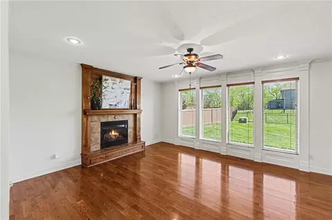 Living - 8804 SE 1st St, Lees Summit, MO 64064 photo 2 of 4