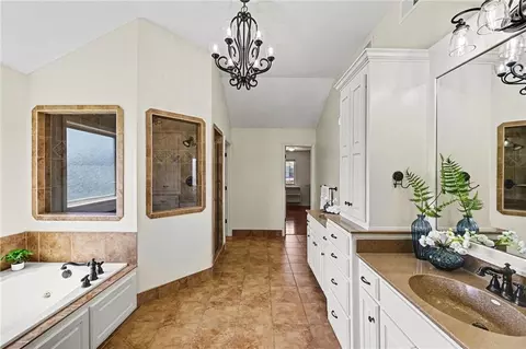 Bath - 8804 SE 1st St, Lees Summit, MO 64064 photo 2 of 10