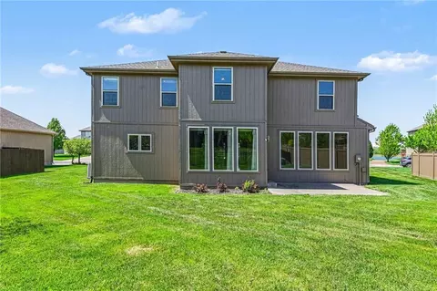 Other - 8804 SE 1st St, Lees Summit, MO 64064 photo 9 of 11