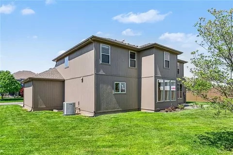 Other - 8804 SE 1st St, Lees Summit, MO 64064 photo 10 of 11