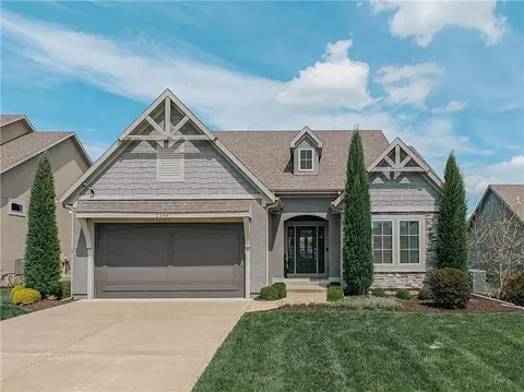 2344 W 146th Ter, Leawood, KS 66224