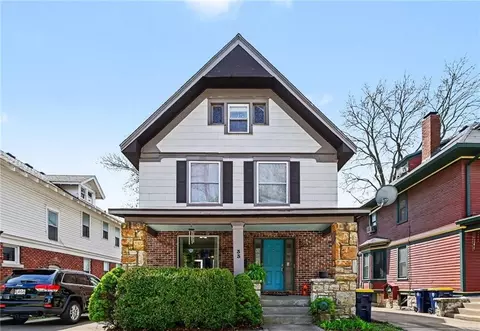 33 E 32nd St, Kansas City, MO 64111