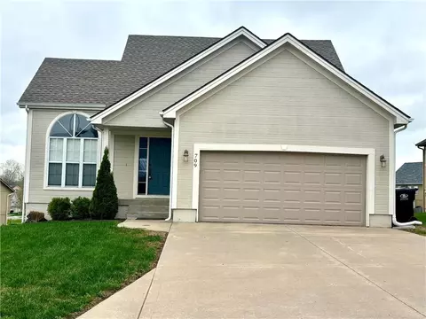 709 N Rockwell Ave, Independence, MO 64056