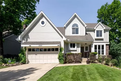 13929 W 76th Cir, Lenexa, KS 66216