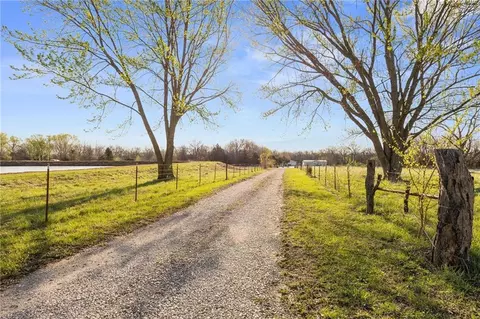 Other - 10059 B Hwy, Windsor, MO 65360 photo 2 of 12