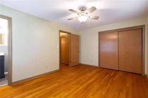 Bedroom - 12800 E 49th St, Independence, MO 64055 photo 2 of 7