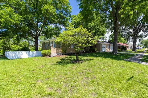Exterior - 12800 E 49th St, Independence, MO 64055 photo 11 of 13