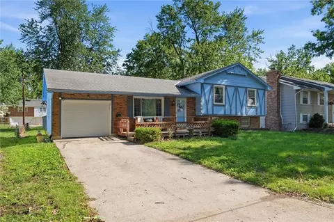 Other - 706 NE Darwin St, Lees Summit, MO 64063 photo 1 of 5